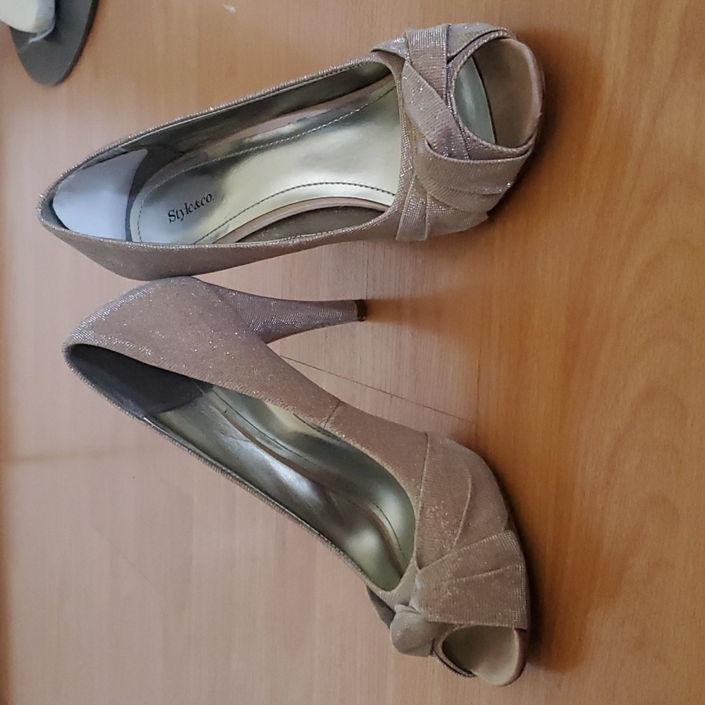 Style&Co Blush Pink Open Toe Pumps